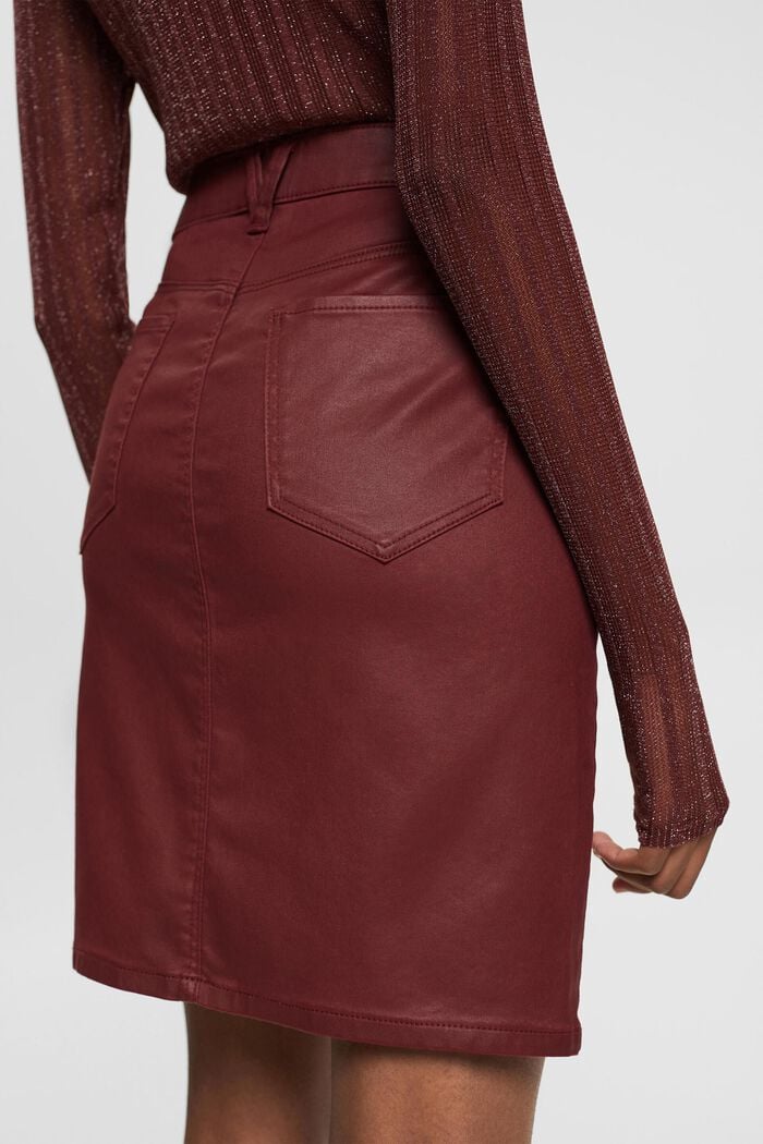 Leather effect knee-length skirt, BORDEAUX RED, detail image number 4