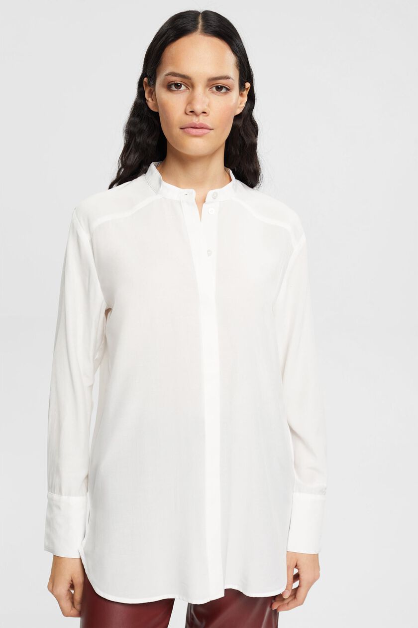 Blouse with banded collar