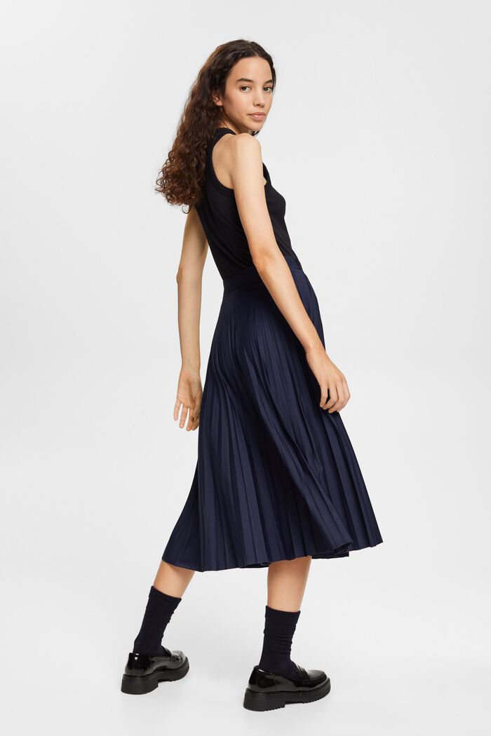 Pleated skirt with belt, NAVY, detail image number 6