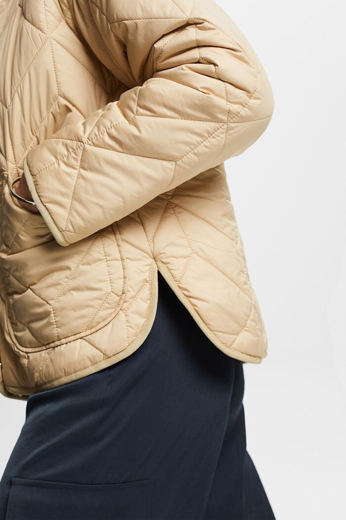 Recycled: quilted jacket with teddy lining, SAND, detail image number 2