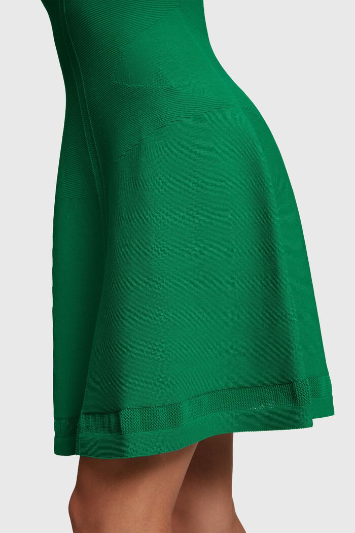 Seamless knit mesh dress, GREEN, detail image number 1