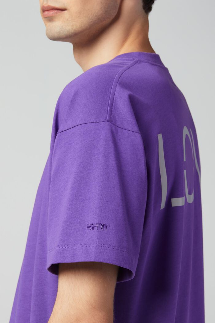 Unisex T-shirt with a back print, PURPLE, detail image number 0